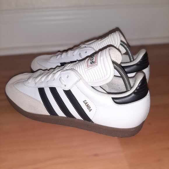 ADIDAS SAMBA CLASSIC 772109 White Black Indoor Soccer Shoes | Men\'s Size 9